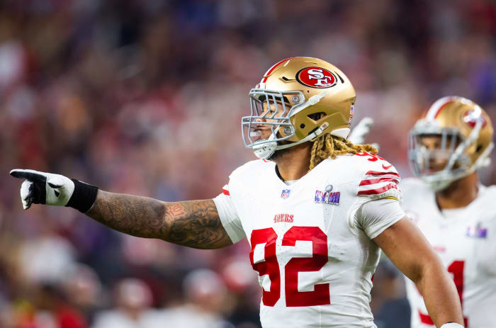 San Francisco 49ers defensive end Chase Young (92) reacts against the Kansas City Chiefs.
